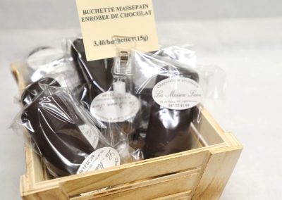 Massepain cru sans sucre : buchettes